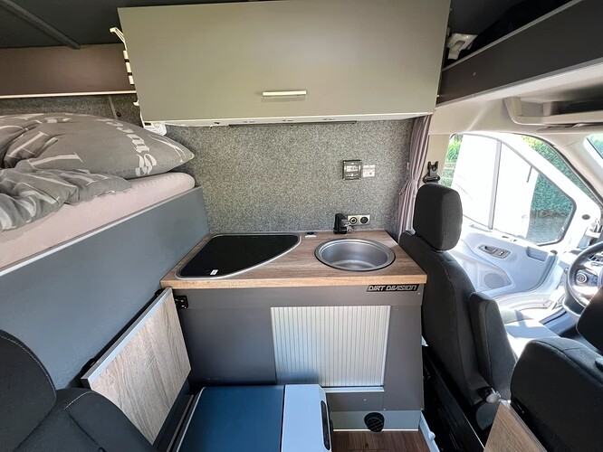 b010c72b-2e6b-42d5-9abd-9aa5da634f92